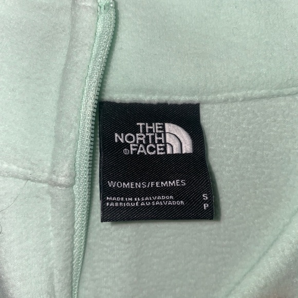 North Face light blue/aquamarine 1/4 zip up - Picture 2 of 2